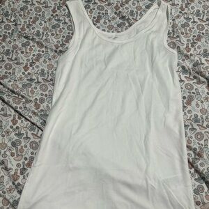 Amazon Essentials Women's Slim-Fit Tank, Pack of 2